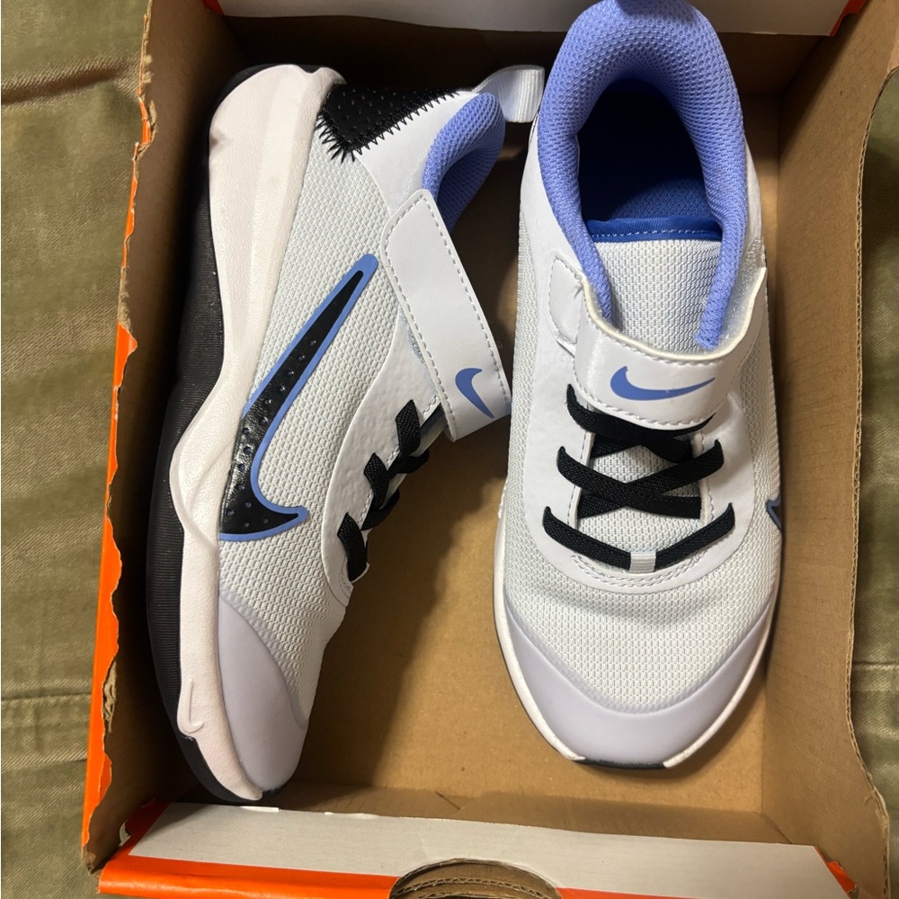 BRAND NEW Never worn